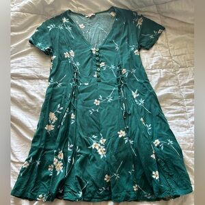 Floral V-Neck Short Sleeve Dress in Teal Green
